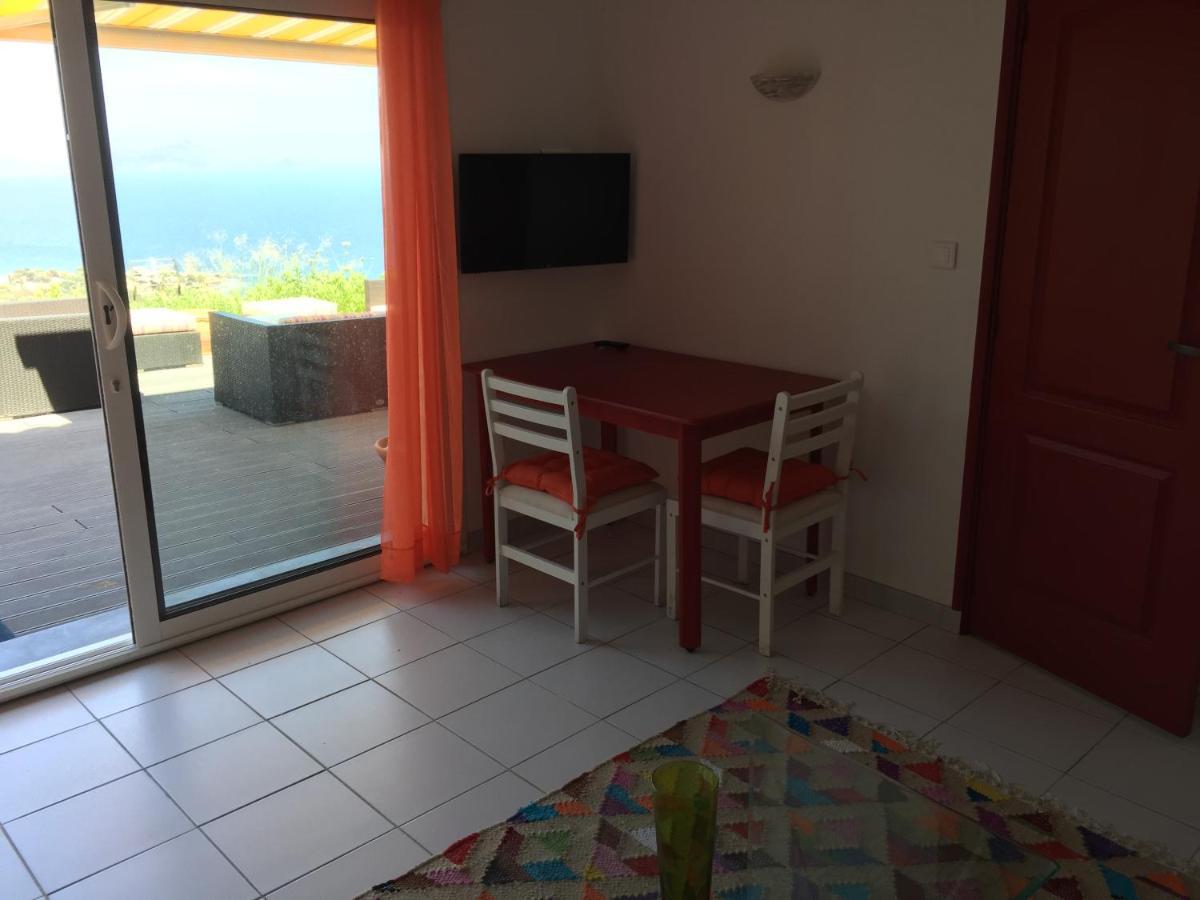 Goonie Lodge Les Issambres Kültér fotó